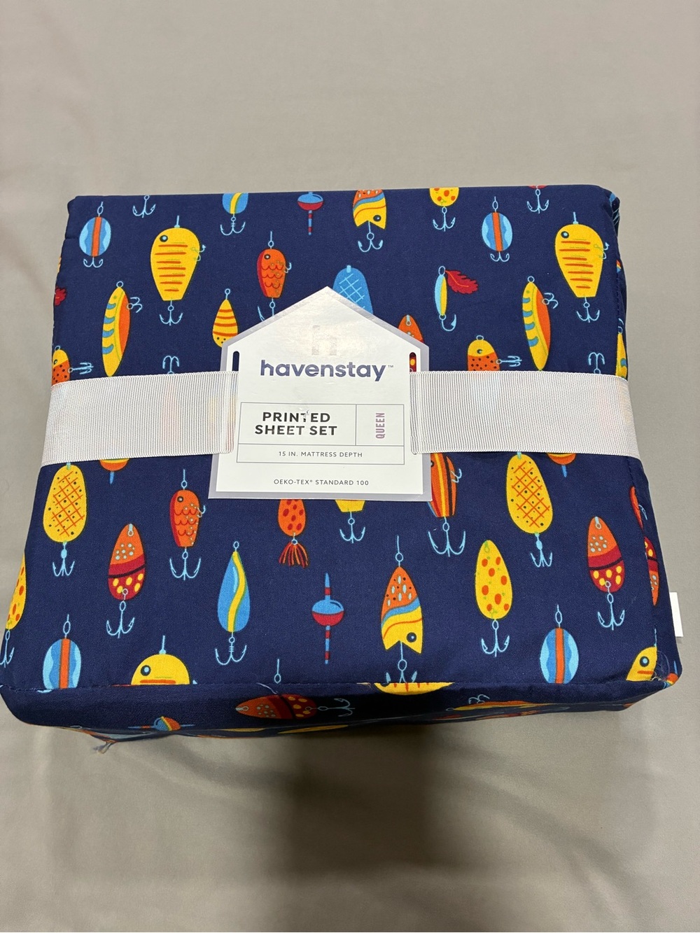 Havenstay Queen Navy Printed Sheet Set - Colorful Fishing Lure Pattern